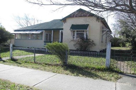 54 Guy St, Warwick, QLD 4370