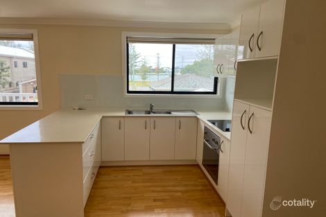 Property photo of 2/4 Eider Avenue Paradise Point QLD 4216