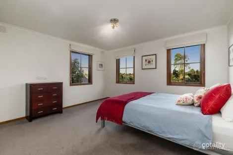 Property photo of 73 The Boulevarde Doncaster VIC 3108