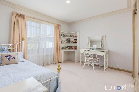 Property photo of 44 Westbury Circuit Nicholls ACT 2913