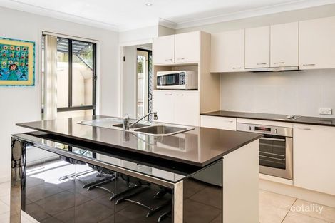 Property photo of 1/70 Government Road Labrador QLD 4215