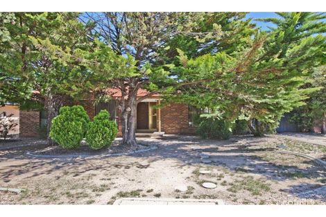 Property photo of 4 Matthews Place Gowrie ACT 2904