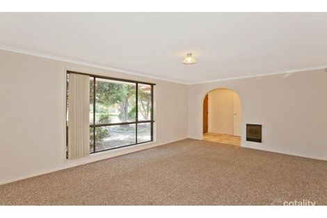 Property photo of 4 Matthews Place Gowrie ACT 2904