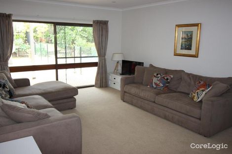 Property photo of 5 Jeymer Street Kenmore QLD 4069