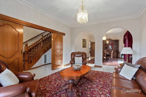Property photo of 41 Windsor Drive Avondale Heights VIC 3034