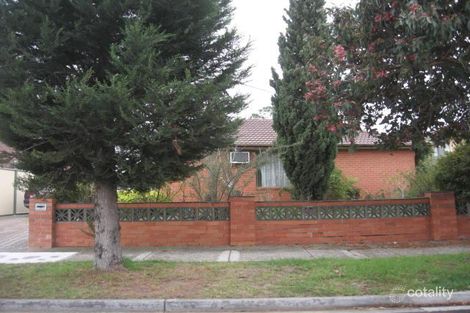 4 Dunfield Dr, Gladstone Park, VIC 3043