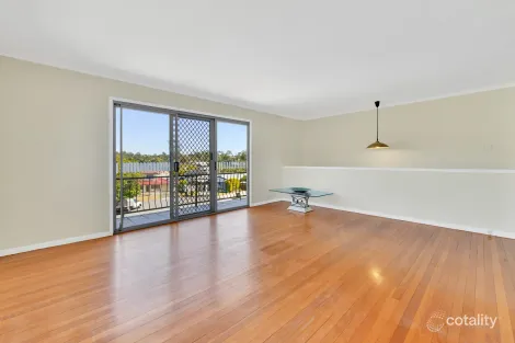 Property photo of 3 Transom Close Jamboree Heights QLD 4074