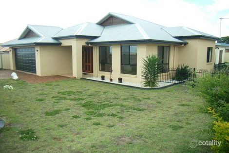 11 Salisbury St, Darling Heights, QLD 4350