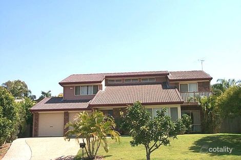 16 Saint Clair Cres, Wishart, QLD 4122