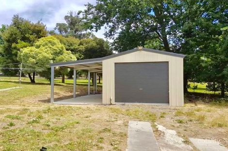 Property photo of 10 Switchyard Place Rubicon VIC 3712