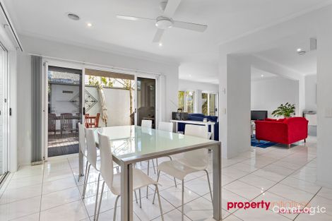 Property photo of 2/8 Beachwood Drive Point Lonsdale VIC 3225