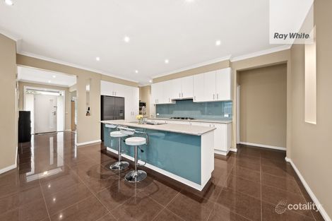 Property photo of 35 Carinya Crescent South Morang VIC 3752