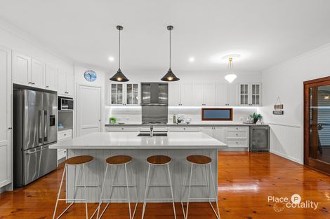 Property photo of 22 Stratton Terrace Wynnum QLD 4178