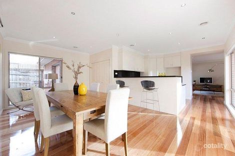 Property photo of 2/8 Alexander Street Mount Waverley VIC 3149