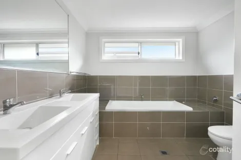 Property photo of 37 Bowerbird Street South Nowra NSW 2541