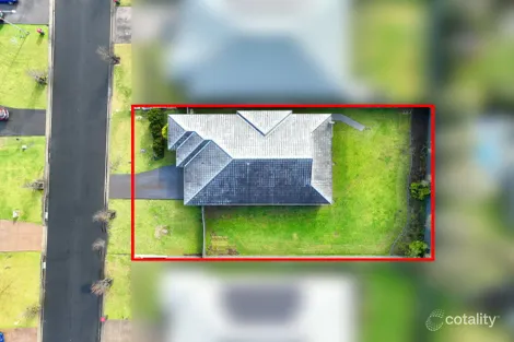 Property photo of 37 Bowerbird Street South Nowra NSW 2541