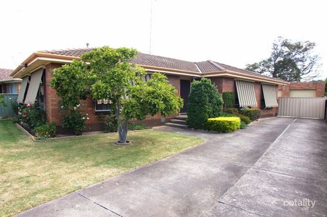Property photo of 13 Carpenter Street Wendouree VIC 3355