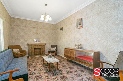 22 Minilya Ave, White Gum Valley, WA 6162