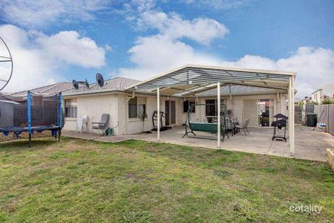 5 Parer Way, Roxburgh Park, VIC 3064