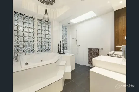 Property photo of 636 Orrong Road Toorak VIC 3142