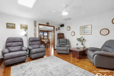 Property photo of 19 Olympia Crescent Hackham West SA 5163