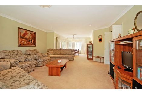 Property photo of 20 Tartarian Crescent Bomaderry NSW 2541