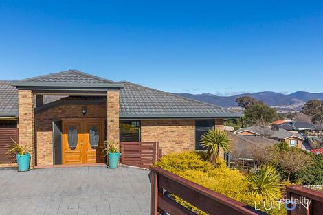 Property photo of 40 Galbraith Close Banks ACT 2906