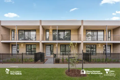 Property photo of 30 Pebblestone Street Sunshine North VIC 3020