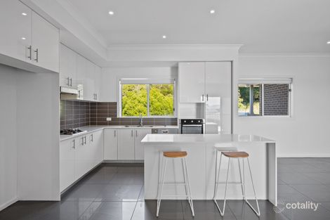 Property photo of 10 Mary Davis Avenue Koonawarra NSW 2530