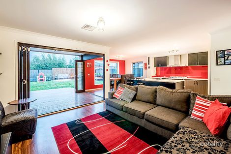 Property photo of 131 Selandra Boulevard Clyde North VIC 3978