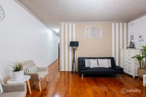 Property photo of 2/15 Oxford Street Merrylands NSW 2160