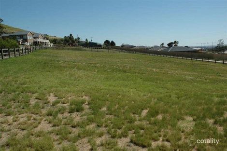 220 Reservoir Rd, Sunbury, VIC 3429