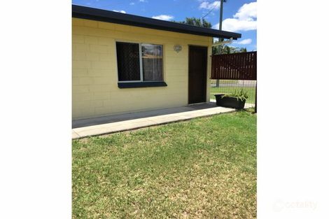 2/48 Stenlake Ave, Kawana, QLD 4701