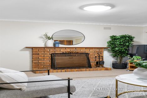 Property photo of 22 Calrossie Avenue Montmorency VIC 3094