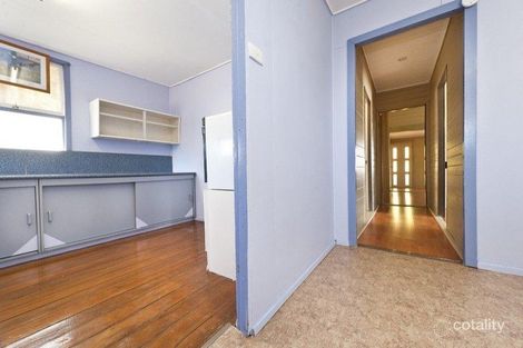Property photo of 237 Kent Street Depot Hill QLD 4700