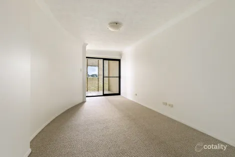 Property photo of 10/11 Grosvenor Road Indooroopilly QLD 4068
