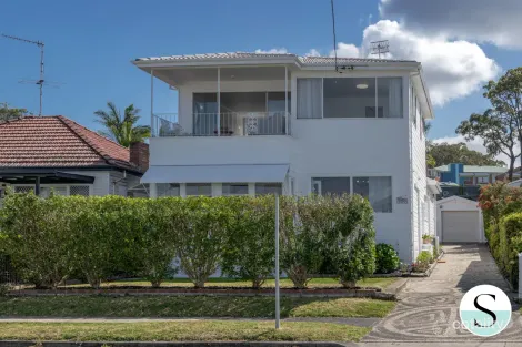 17 Evans St, Belmont, NSW 2280