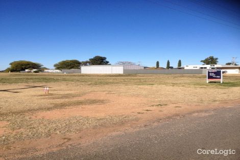 Property photo of 2 Lachlan Parade Red Cliffs VIC 3496