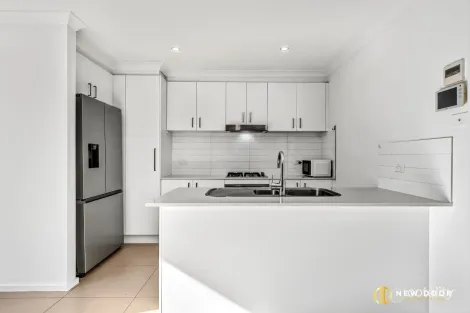 Property photo of 6/14 Andersch Street Casey ACT 2913