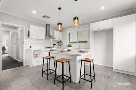 Property photo of 38 Shelley Street Wendouree VIC 3355