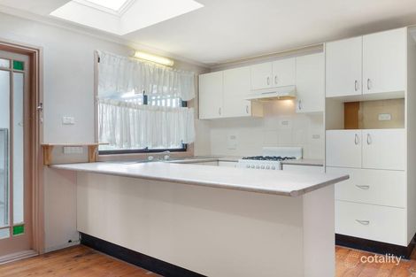 Property photo of 4 Ficus Place Macquarie Fields NSW 2564