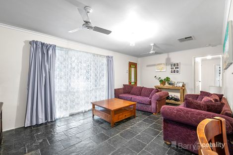 Property photo of 45 Meeking Drive Pakenham VIC 3810