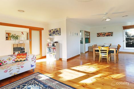Property photo of 23 Fairbrae Avenue Belmont VIC 3216