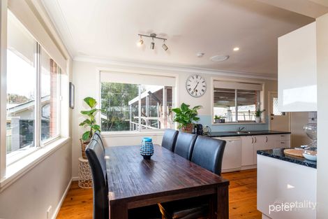 Property photo of 2 McKay Crescent Orange NSW 2800