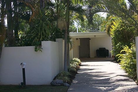 31 Maple St, Holloways Beach, QLD 4878