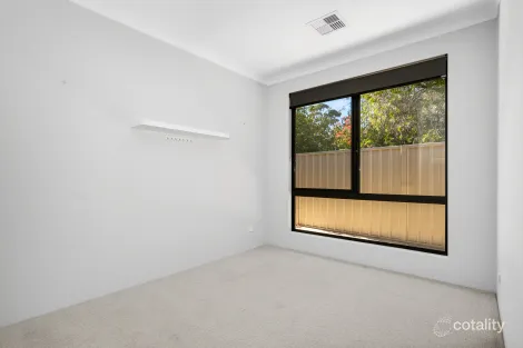 Property photo of 73 Henning Crescent Manning WA 6152