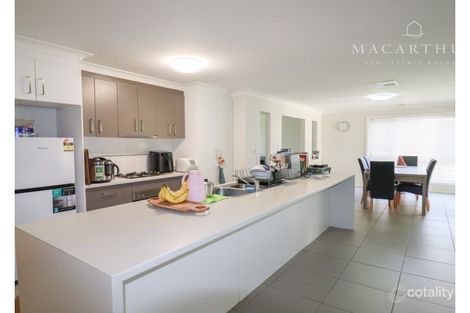 Property photo of 18 Bindari Avenue Glenfield Park NSW 2650