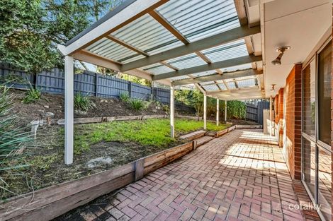 Property photo of 2/32 John Hunter Drive Endeavour Hills VIC 3802