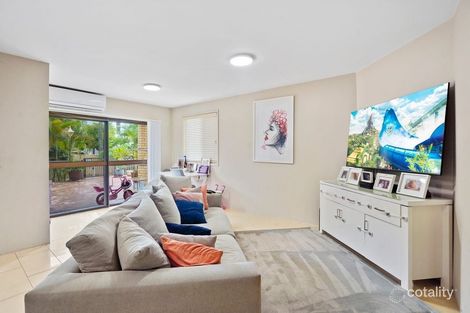 2/16 St Kilda Ave, Broadbeach, QLD 4218