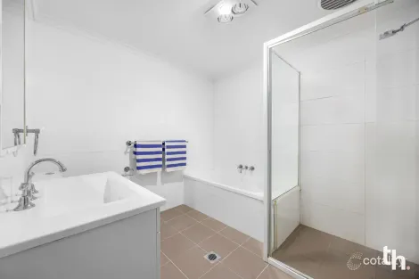 Property photo of 9/4 Crawford Lane Mount Hutton NSW 2290